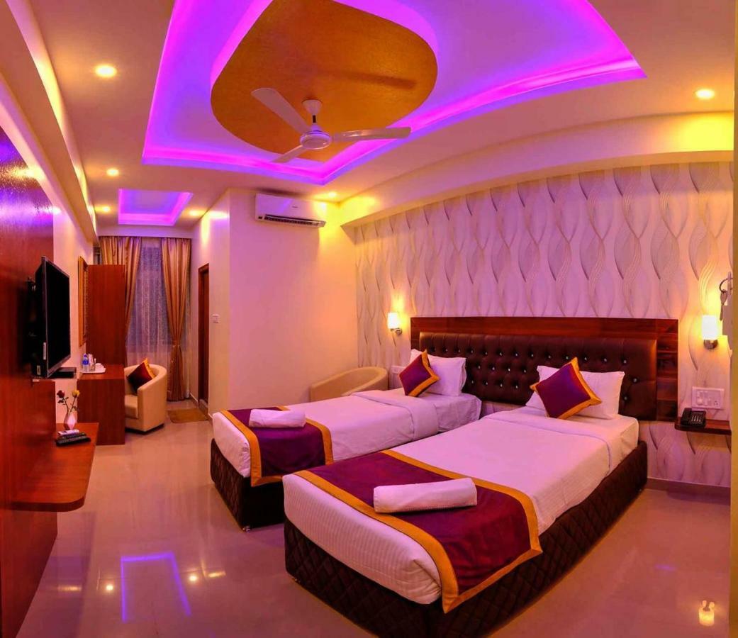 Hotel The Prince Royal Bengaluru Zewnętrze zdjęcie