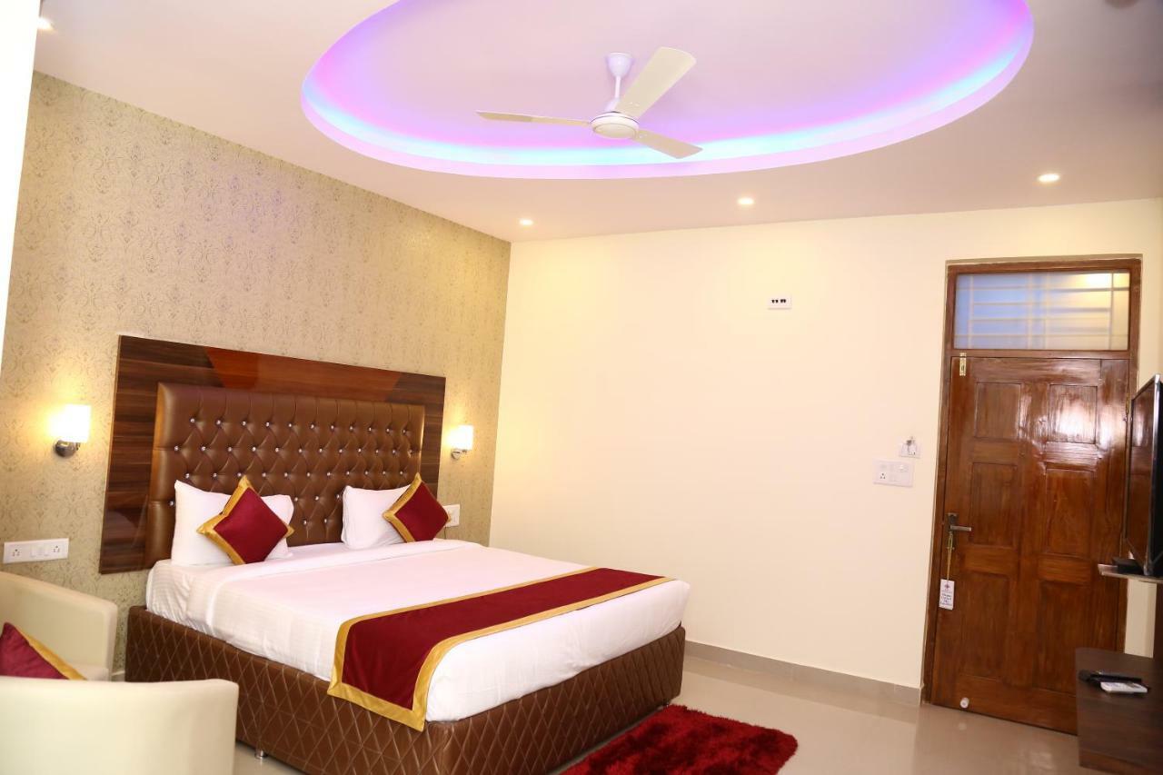 Hotel The Prince Royal Bengaluru Zewnętrze zdjęcie